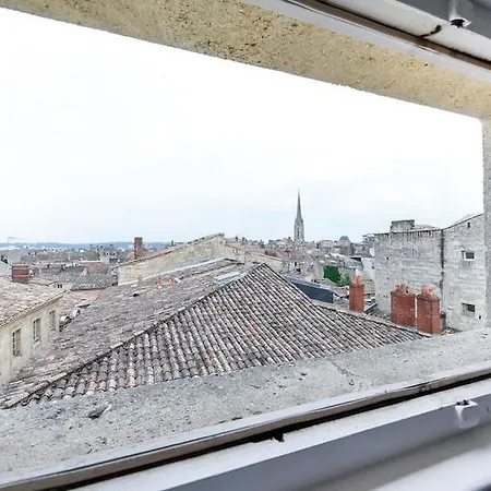 Centre Historique Apartment